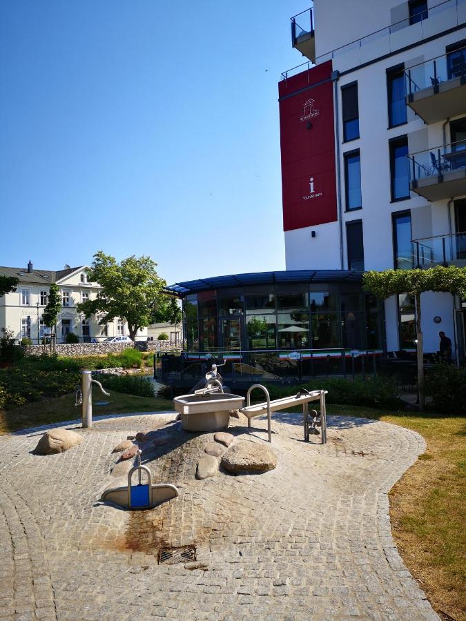 Albert-Inn-Glowe: Barrier-Free Retreat with Coworking & Sauna Exterior photo